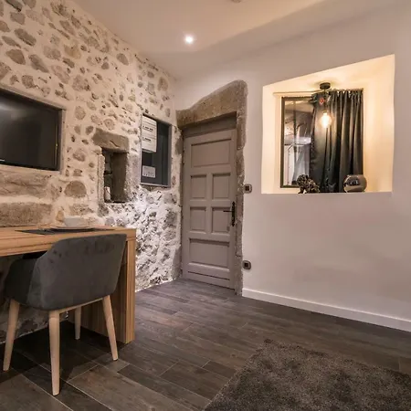 Appartement Le Balcon De La Vieille Annecy