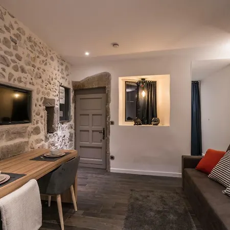 Apartment Le Balcon De La Vieille Annecy