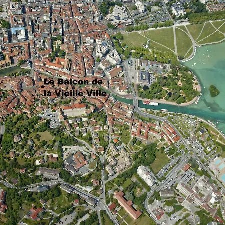Le Balcon De La Vieille Apartament Annecy